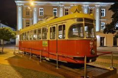 Tramvai vechi în Piața Libertății Timișoara